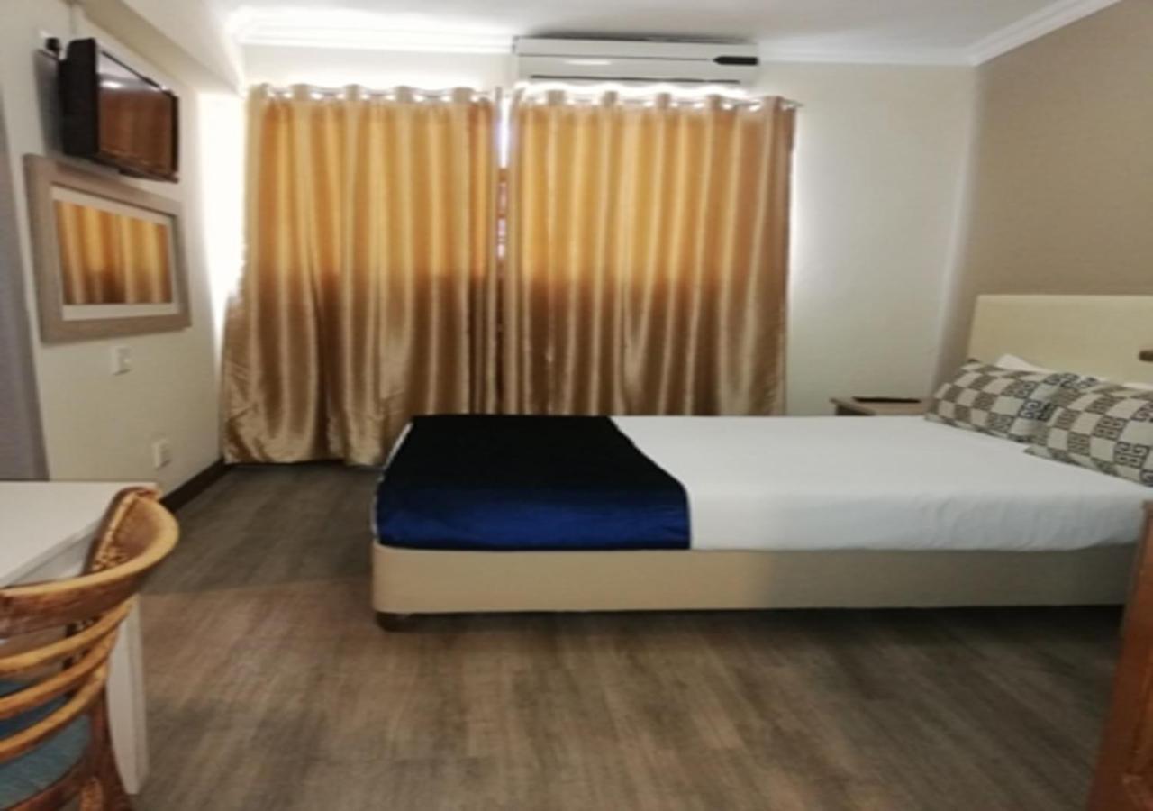 Regal Inn North Beach Durban Kültér fotó