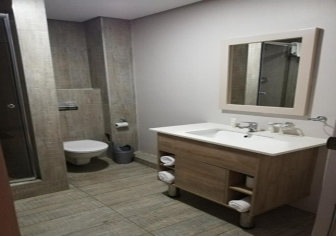Regal Inn North Beach Durban Kültér fotó